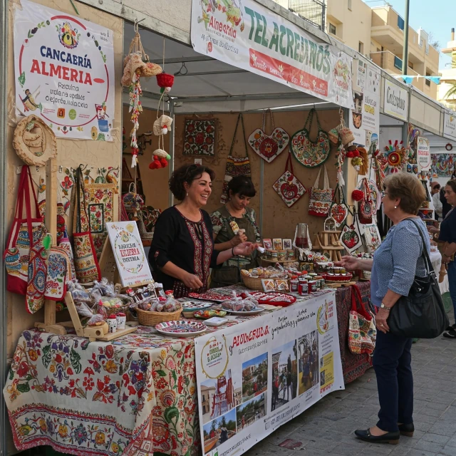 Montaje de stand y promoción en ferias locales en Almería